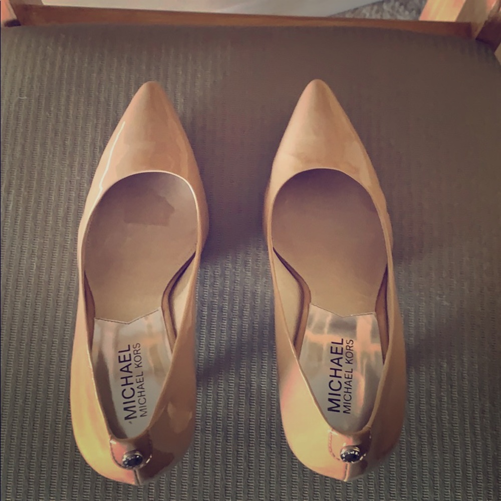 Michael Kors patent leather nude heels